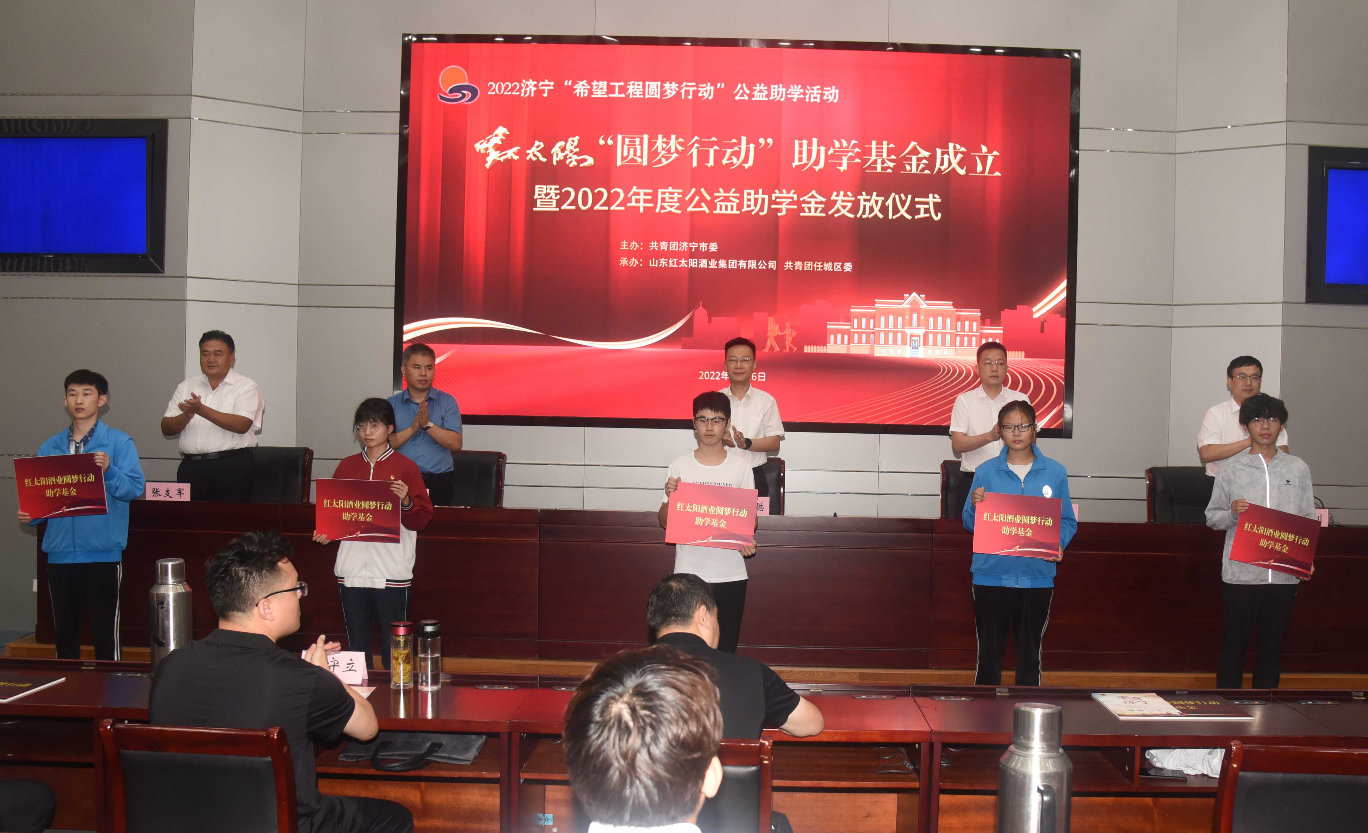 634a0ec44632c.jpg DSC_6202.JPG